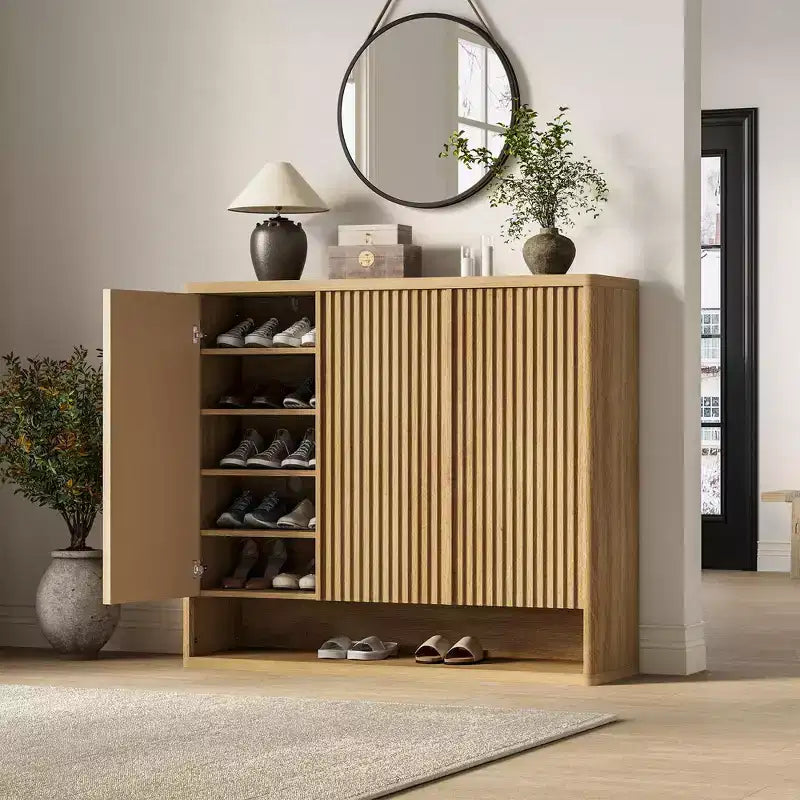 Meuble à chaussures avec porte cannelée, étagères réglables pour entrée ou salon